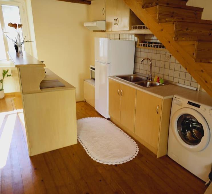 Mary'S Bright Apartment - Corfu Old Town 外观 照片