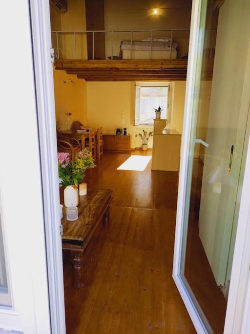 Mary'S Bright Apartment - Corfu Old Town 外观 照片