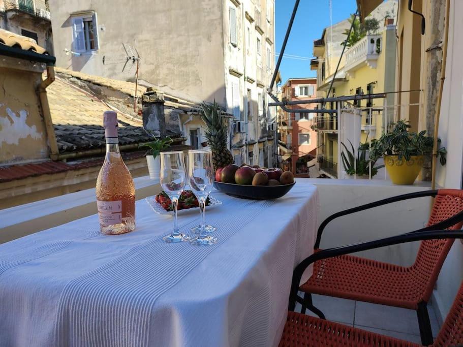 Mary'S Bright Apartment - Corfu Old Town 外观 照片